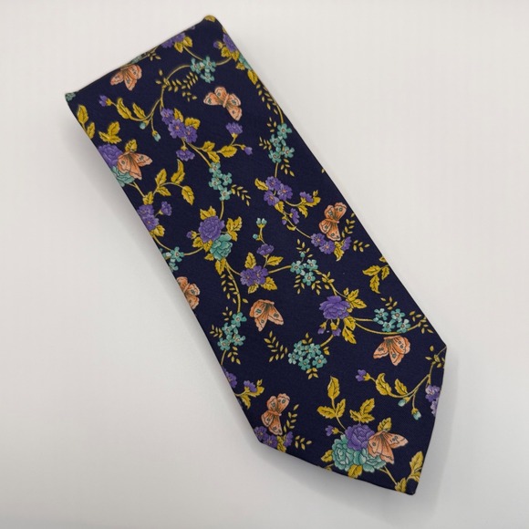 Hudson & Oates Other - Hudson & Oates Silk Tie OS Navy Blue Floral Butterfly Botanical Vintage Preppy